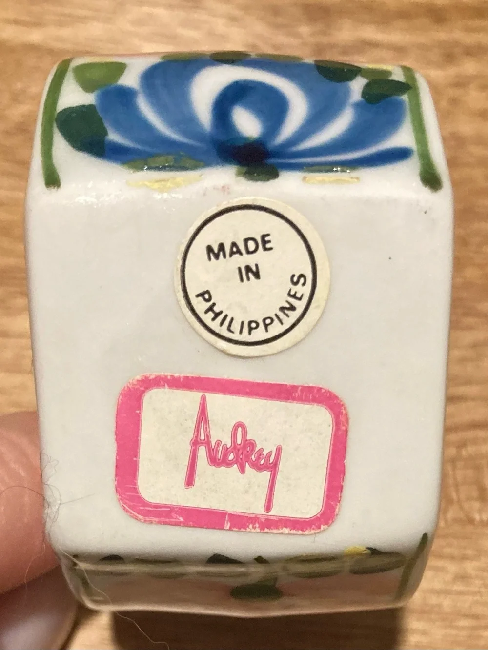 Vintage Aukey Ceramic Floral Napkin Rings